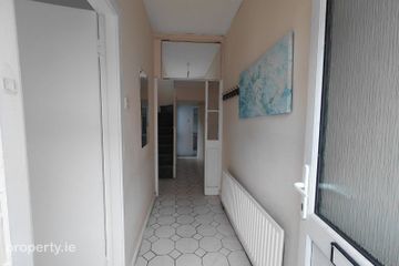 10c Pearse Street, Cahir, Co. Tipperary, E21R656 — photo 3