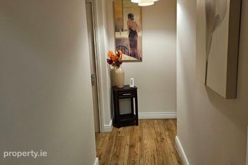 Apartment 19, Newcourt Centre, Cavan, Co. Cavan — photo 2