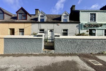 6 Fair Hill Cottages, Fair Hill, Killarney, Co. Kerry, V93YTD2