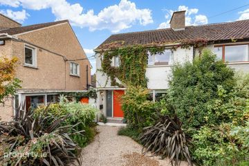 9 Annadale Drive, Dublin 9, Marino, Dublin 9, D09X2N4