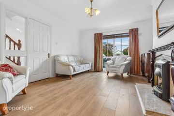 107 The Maples, Clonskeagh, Dublin 14, D14E2P7 — photo 2
