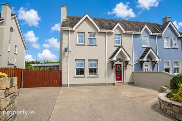 15 Elm Park, Ballymagan, Buncrana, Co. Donegal, F93HF80 — photo 2