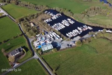 Shannonside Marina, Corclough, Lusmagh, Banagher, Gortarevan, Co. Offaly, R42XH31