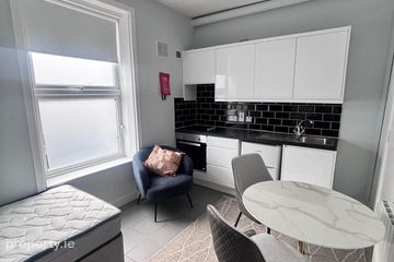 Flat 1, 12 Cabra Park, Phibsborough, Dublin 7 — photo 2