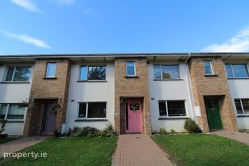 17 Archerswood, Clonee, Dublin 15, D15KW40