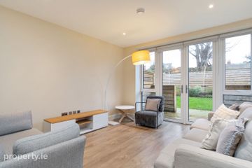 3 Bedroom, 2 bathroom, Oatlands Manor, Cherrygarth, Mount Merrion, Co. Dublin — photo 3