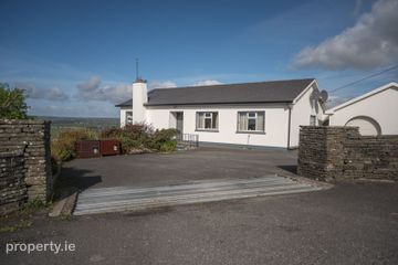 Attycristora, Lahinch, Lahinch, Co. Clare, V95A6D3 — photo 2