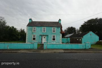 Menlough Village, Menlough, Co. Galway, H53RW94 — photo 2