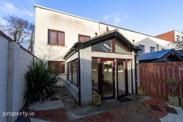 76 Castlegate Grove, Adamstown Castle, Adamstown, Co. Dublin — photo 2