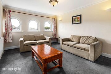 Apt 21, Green Block, Rivermill View, Navan, Co. Meath, C15DX47 — photo 2