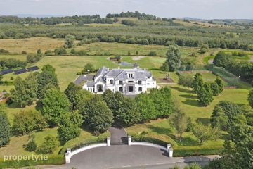 Rawleystown, Lough Gur, Co. Limerick, V35RT72 — photo 3