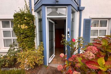 2 Harbour Court, Trafalgar Road, Greystones, Co. Wicklow — photo 2