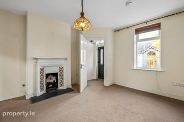 38 Saint Patrick's Cottages, Rathfarnham, Dublin 14, D14C7R9 — photo 3