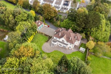 Greenfield House, Kilgobbin Road, Dublin 18, D18W2Y7