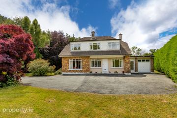 Tigh-Na-Gcoill, Carr's Lane, Balgriffin, Dublin 17, D17VH79