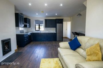 32 Pearse Park, Drogheda, Co. Louth — photo 3