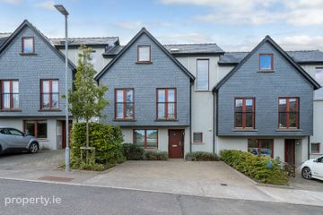 9 Spanish Walk, Convent Garden, Kinsale, Co. Cork, P17A598