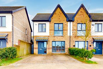 13 Elder Heath Walk, Kiltipper, Co. Dublin, D24T6YF