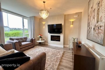 7 Seaview Avenue, Cnoc Na Mara, Blackrock, Co. Louth, A91EE0C — photo 3