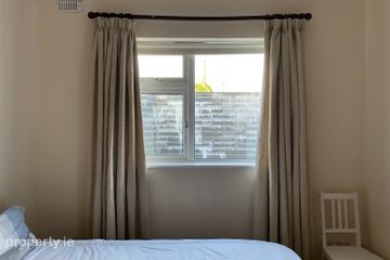 19 Saint Joseph'S Avenue, Henry Street, Galway, Galway City Centre, Co. Galway — photo 2