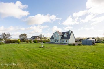 Smithstown, Mullinavat, Listerlin, Co. Kilkenny, X91F3X2