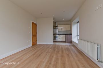 306 Beechwood Court, Block K1, Stillorgan Road, Blackrock, Co. Dublin, A94 WD35 — photo 2
