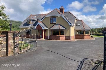 Woodvilla House, Ballygamboon, Castlemaine, Co. Kerry, V93VP66 — photo 2