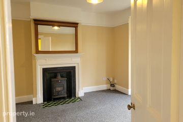 10 Auburn Terrace, Athlone, Athlone, Co. Westmeath, N37W1W9 — photo 2