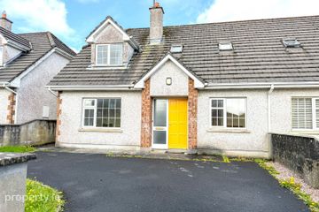 43 Gladesville, Castlebar, Castlebar, Co. Mayo, F23YR04