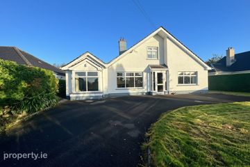 Ballymakeegan, Longford Town, Co. Longford, N39P6D9