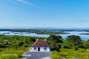 Tigh Sean Thadh, Camus Eighter, Camus, Connemara, Co. Galway, H91FFY6