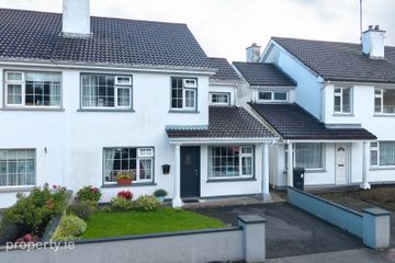 83 Chestnut Grove, Castlebar, Castlebar, Co. Mayo, F23DR70