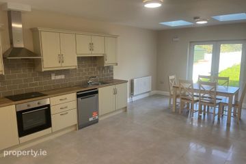 16B Glenview, Roscommon Town, Co. Roscommon — photo 2