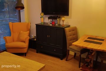 Castleforbes Square, IFSC, Co. Dublin — photo 2