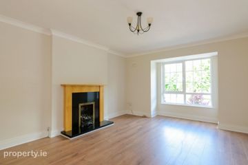 181 An Fiodán, Doughiska, Briarhill, Co. Galway, H91P2NP — photo 3