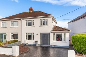58 St. Brendan's Park, Artane, Dublin 5, D05 Y2Y9