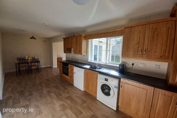 Aghnaharna, Stradbally Road, Portlaoise, Co. Laois, Portlaoise, Co. Laois — photo 3