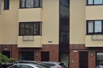 Apartment 76, Shelbourne Village, Ringsend Road, Dublin 4 — photo 2