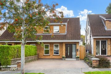 55 Grange Manor Road, Rathfarnham, Dublin 16, D16RY80