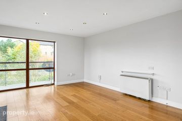 8 Hunters Hall, Hunters Wood, Ballycullen, Dublin 24, Co. Dublin, D24VX80 — photo 3
