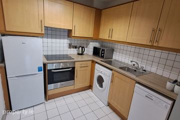 Apartment 9, Hanbury Mews, The Coombe, Dublin 8 — photo 3