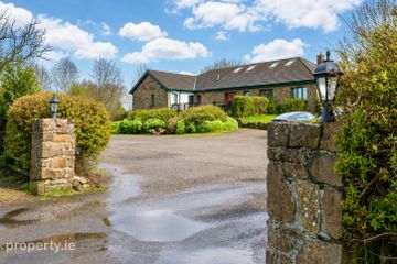 Coosan Cottage, Creaghduff, Coosan, Athlone, Co. Westmeath, N37NY01 — photo 2