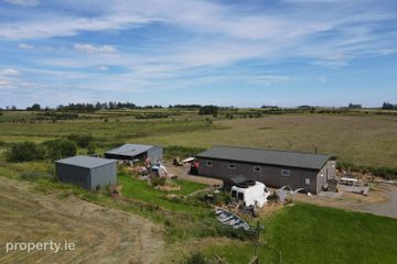 Rathnallog, Ballinagare, Bellanagare, Co. Roscommon, F45K232