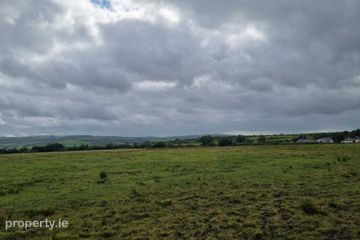Whitethorn Equestrian Centre, Knocknasnaa, Abbeyfeale, Co. Limerick, V9476C0