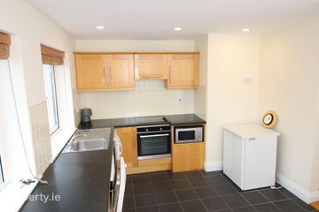 10 Maryborough Green, Maryborough Hill, Douglas, Co. Cork — photo 3