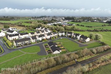 4 Bedroom Detached House, Ard Rua Meadows, Claremorris, Co Mayo — photo 3