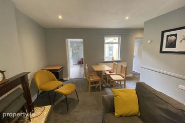 5 Erne Terrace , Dublin 2 — photo 3