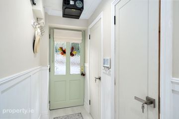 6 Cruises Hill, Naul Village, Naul, Co. Dublin — photo 2