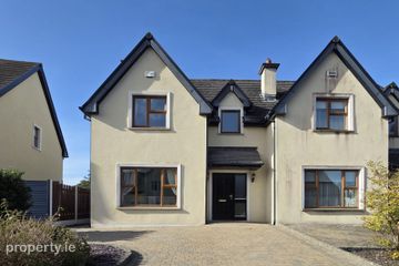 15 The Maples, Strokestown, Co. Roscommon, F42CD73