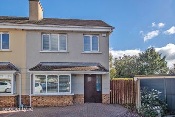 61 An Grianán, Ballinroad, Dungarvan, Co. Waterford, X35FF84